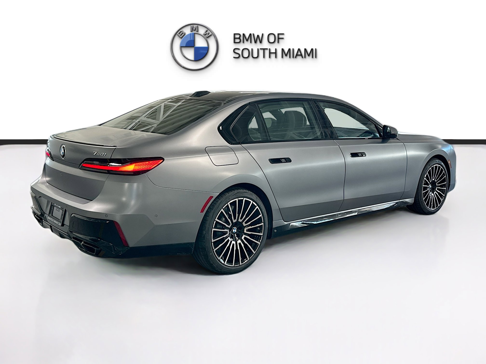 New 2026 BMW 760i xDrive w/ Executive Package image 6