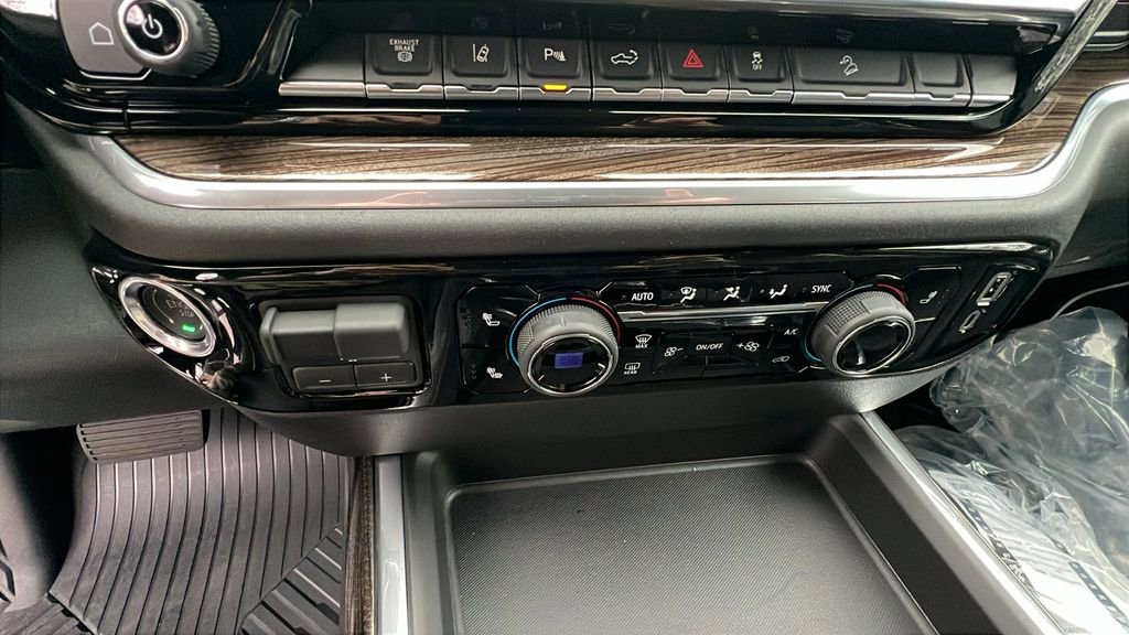 New 2026 Chevrolet Silverado 3500 LT w/ All Star Edition image 26