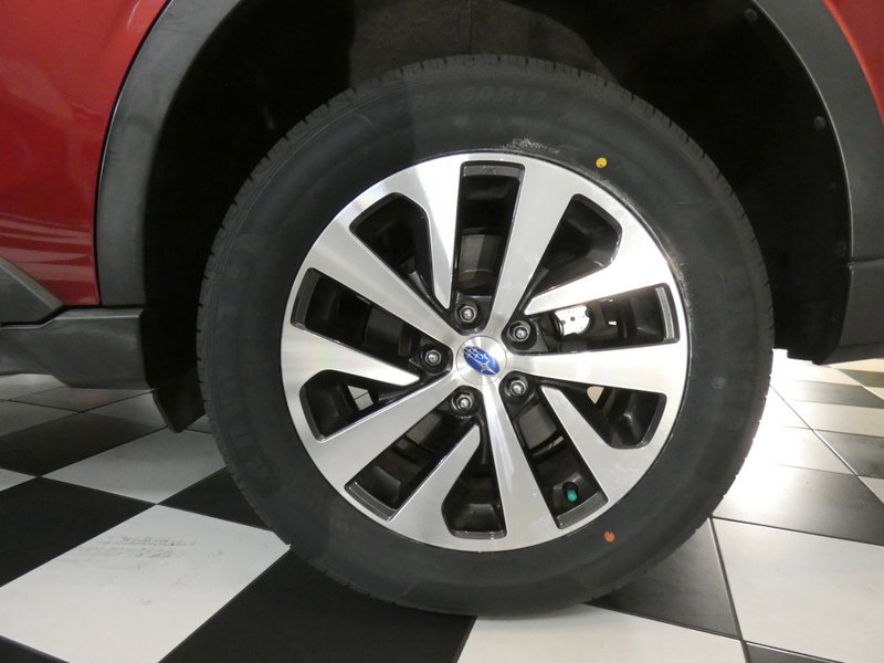 Used 2020 Subaru Outback Premium image 7