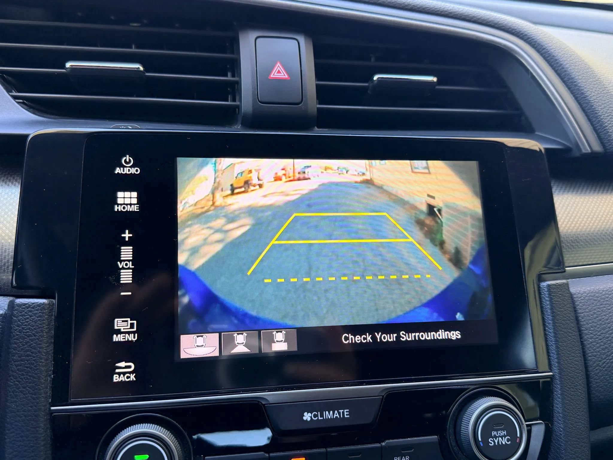 Used 2018 Honda Civic EX-L image 7