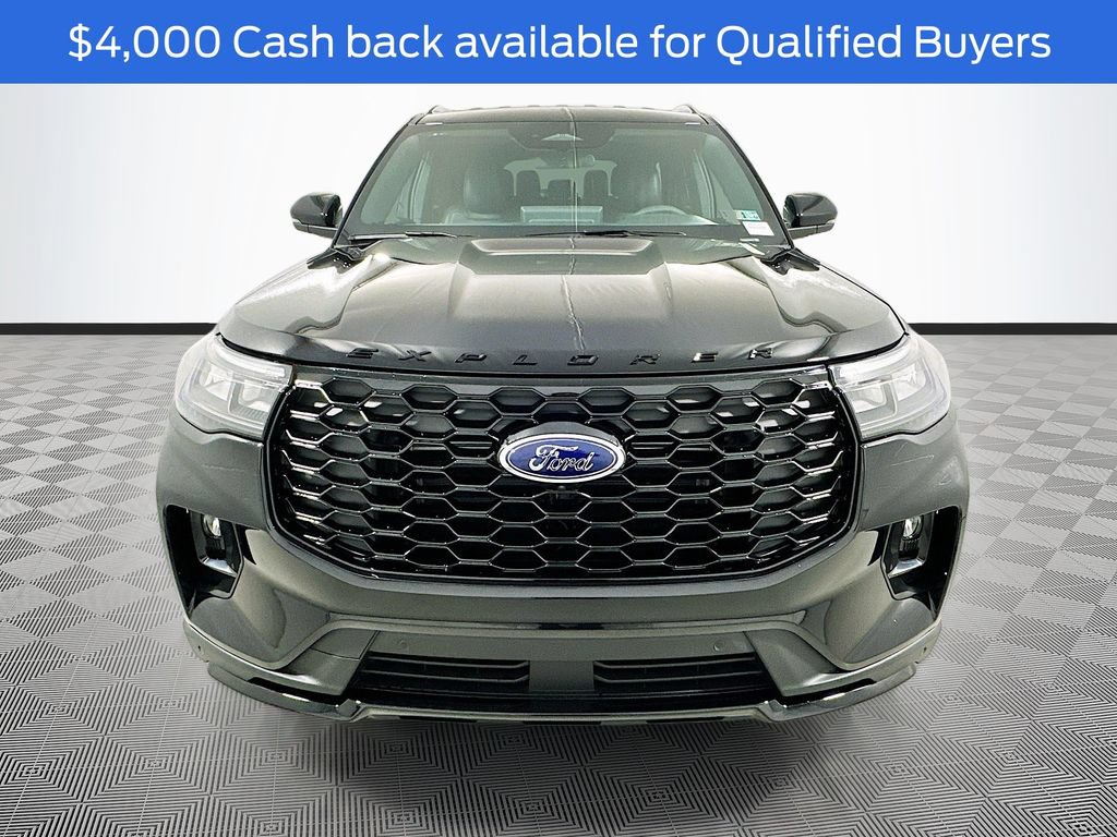 New 2026 Ford Explorer ST-Line w/ ST-Line Street Pack AWD/4WD image 2