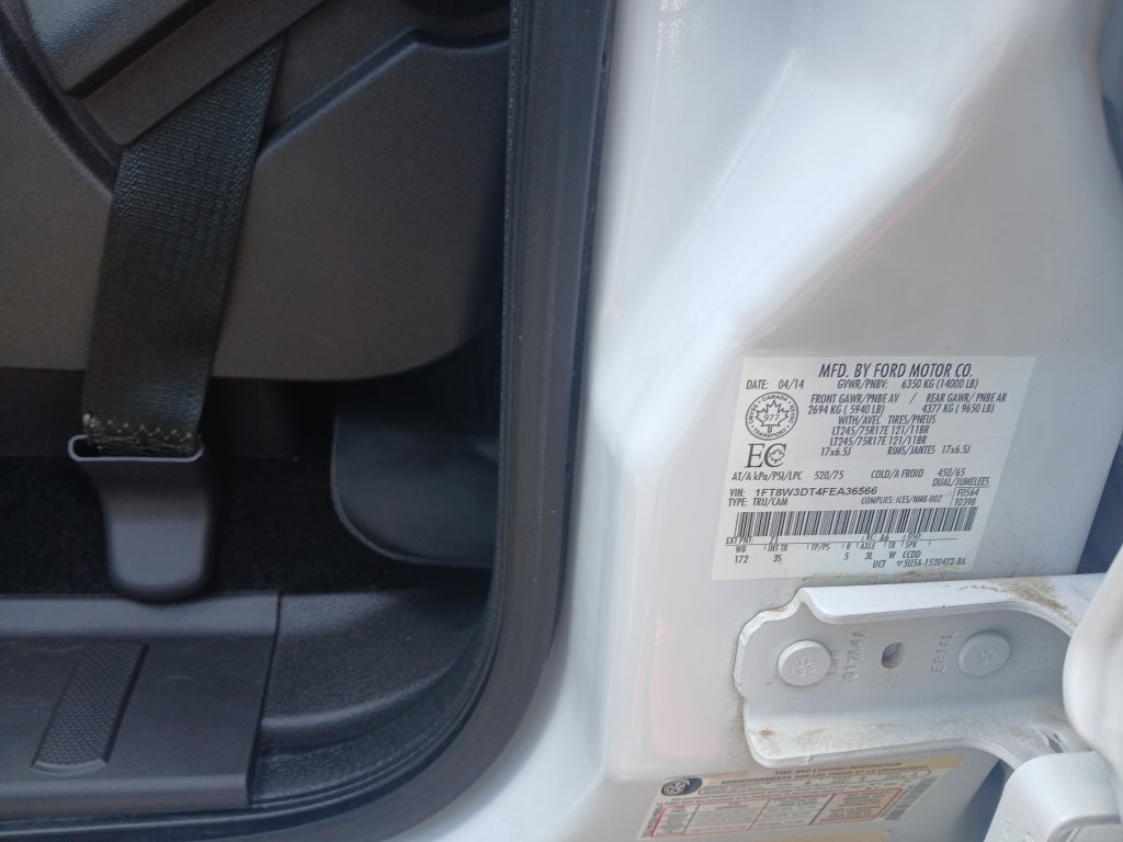 Used 2015 Ford F350 XLT w/ XLT Value Package AWD/4WD image 18