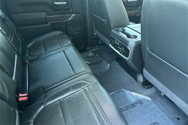 Used 2023 GMC Sierra 3500 Denali w/ Denali Black Diamond Edition image 18