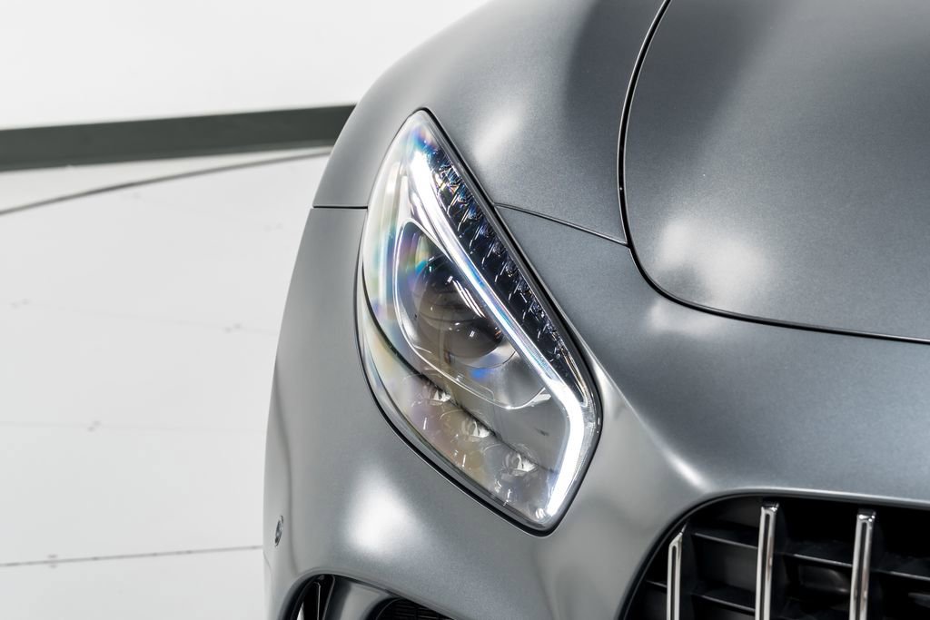 Used 2018 Mercedes-Benz AMG GT R image 37