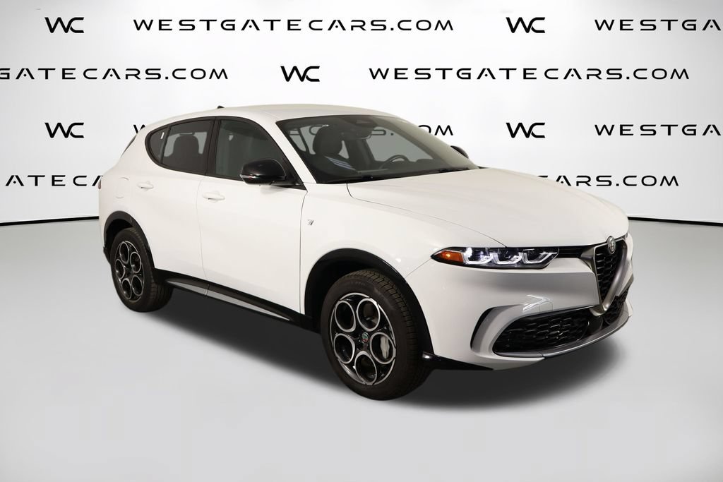 Used 2024 Alfa Romeo Tonale Ti AWD/4WD image 43
