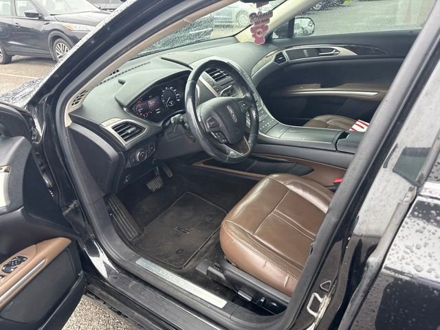 Used 2015 Lincoln MKZ w/ Equipment Group 102A Reserve FWD image 29