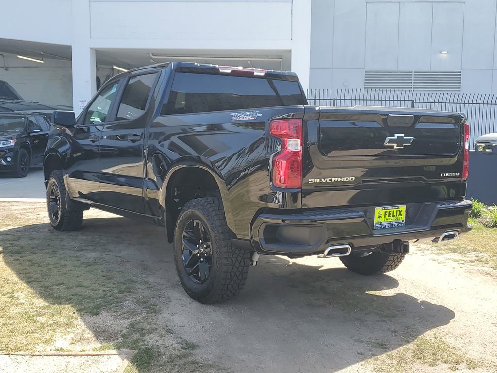 New 2026 Chevrolet Silverado 1500 Custom Trail Boss AWD/4WD image 5