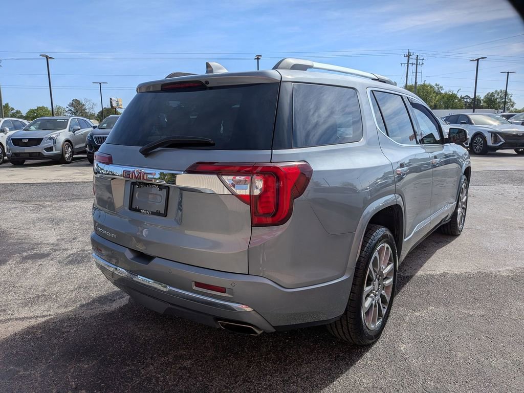 Certified 2023 GMC Acadia Denali w/ Denali Ultimate Package FWD image 3