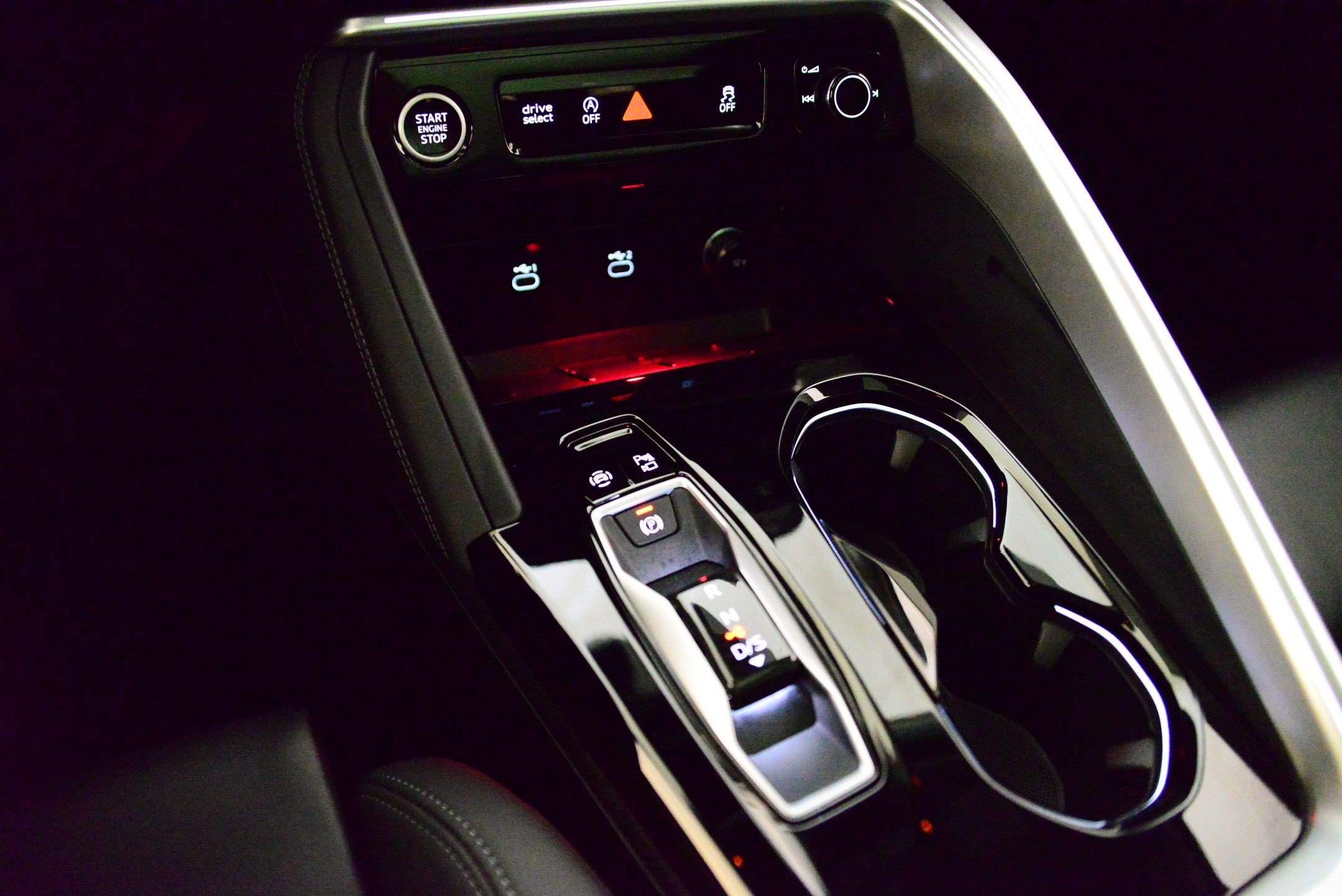 New 2025 Audi Q5 Premium w/ Premium Plus AWD/4WD image 27