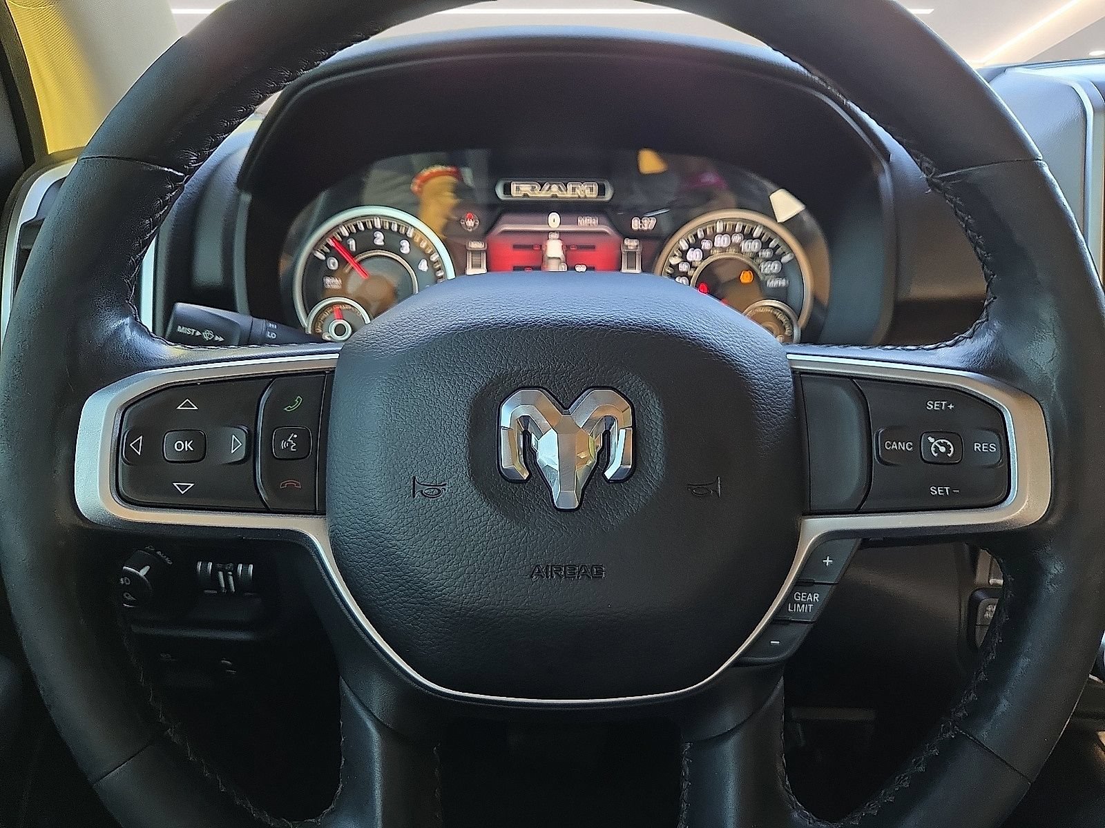 Used 2019 RAM 1500 Big Horn AWD/4WD image 24