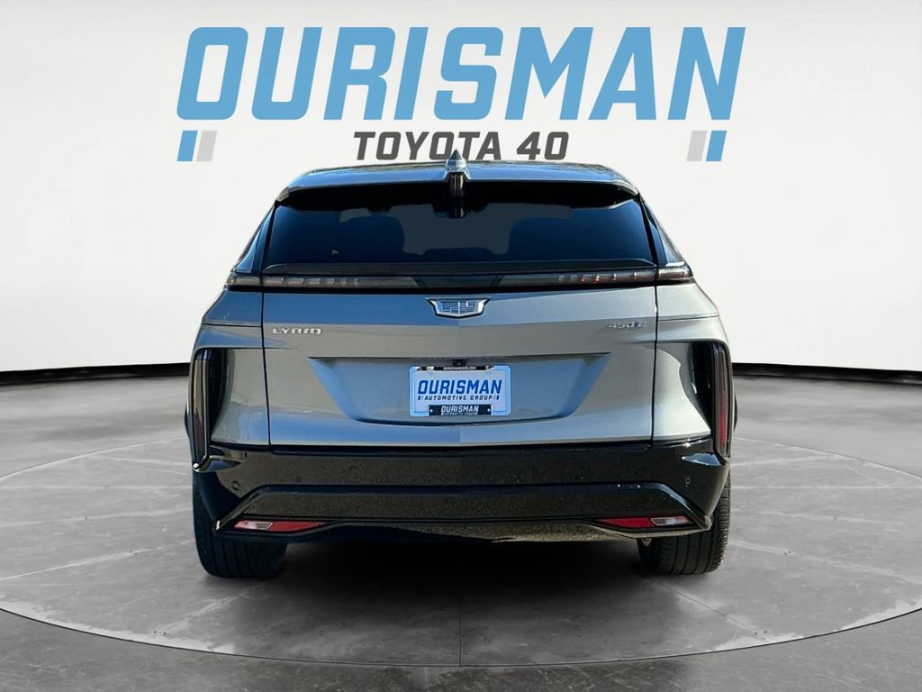 Used 2024 Cadillac Lyriq Sport image 6