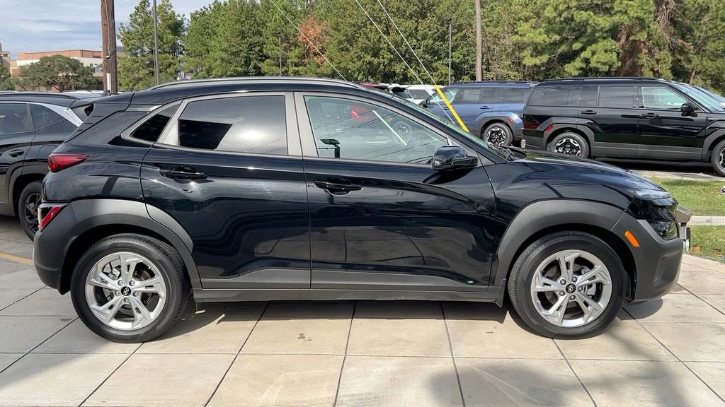 Used 2023 Hyundai Kona SEL w/ Convenience Package image 16