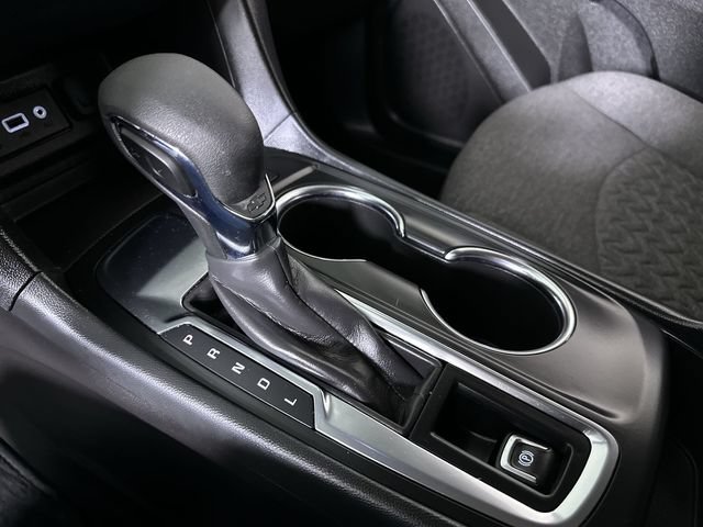 Used 2024 Chevrolet Equinox LT FWD image 16