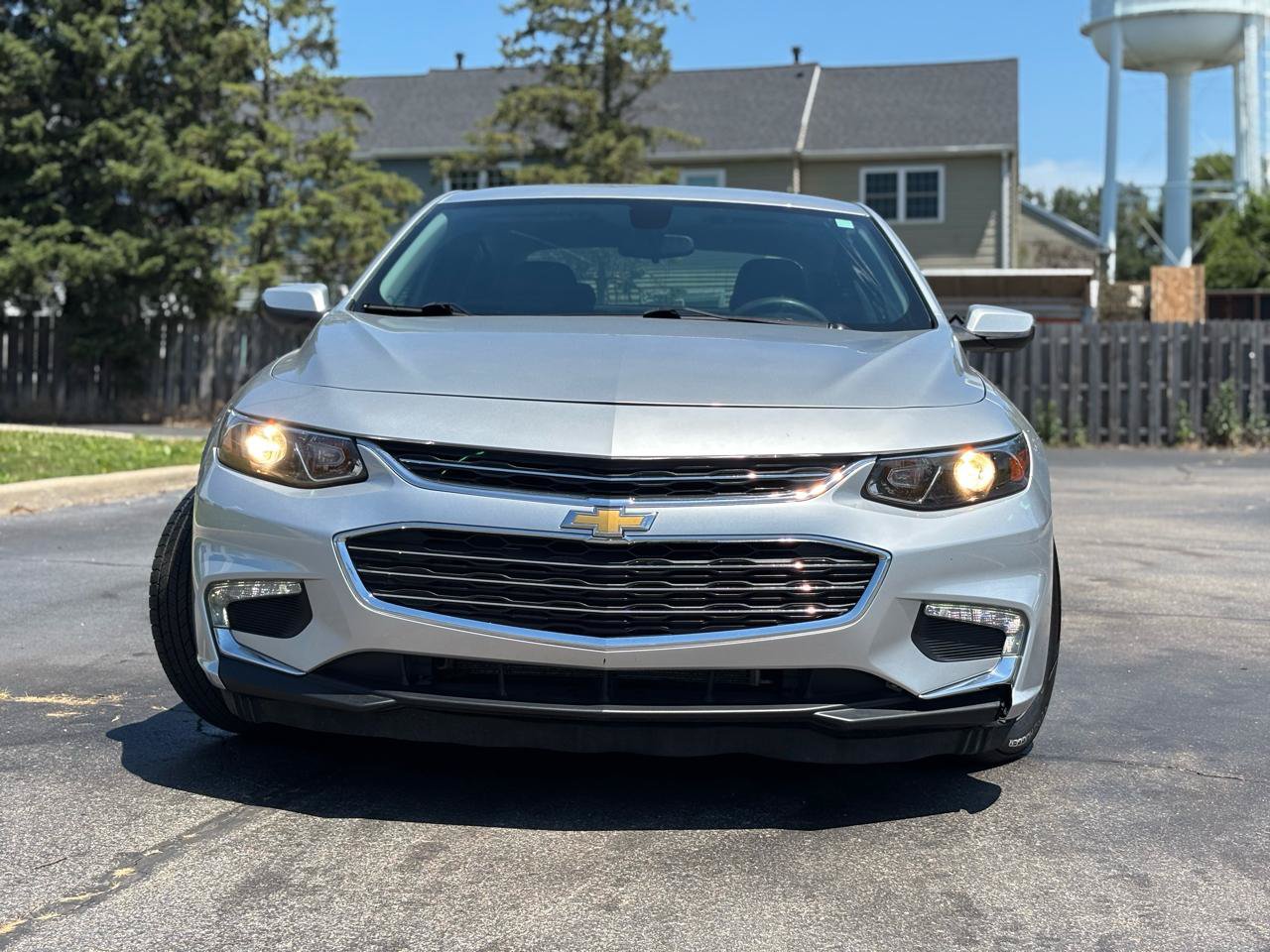 Used 2017 Chevrolet Malibu LT FWD image 13