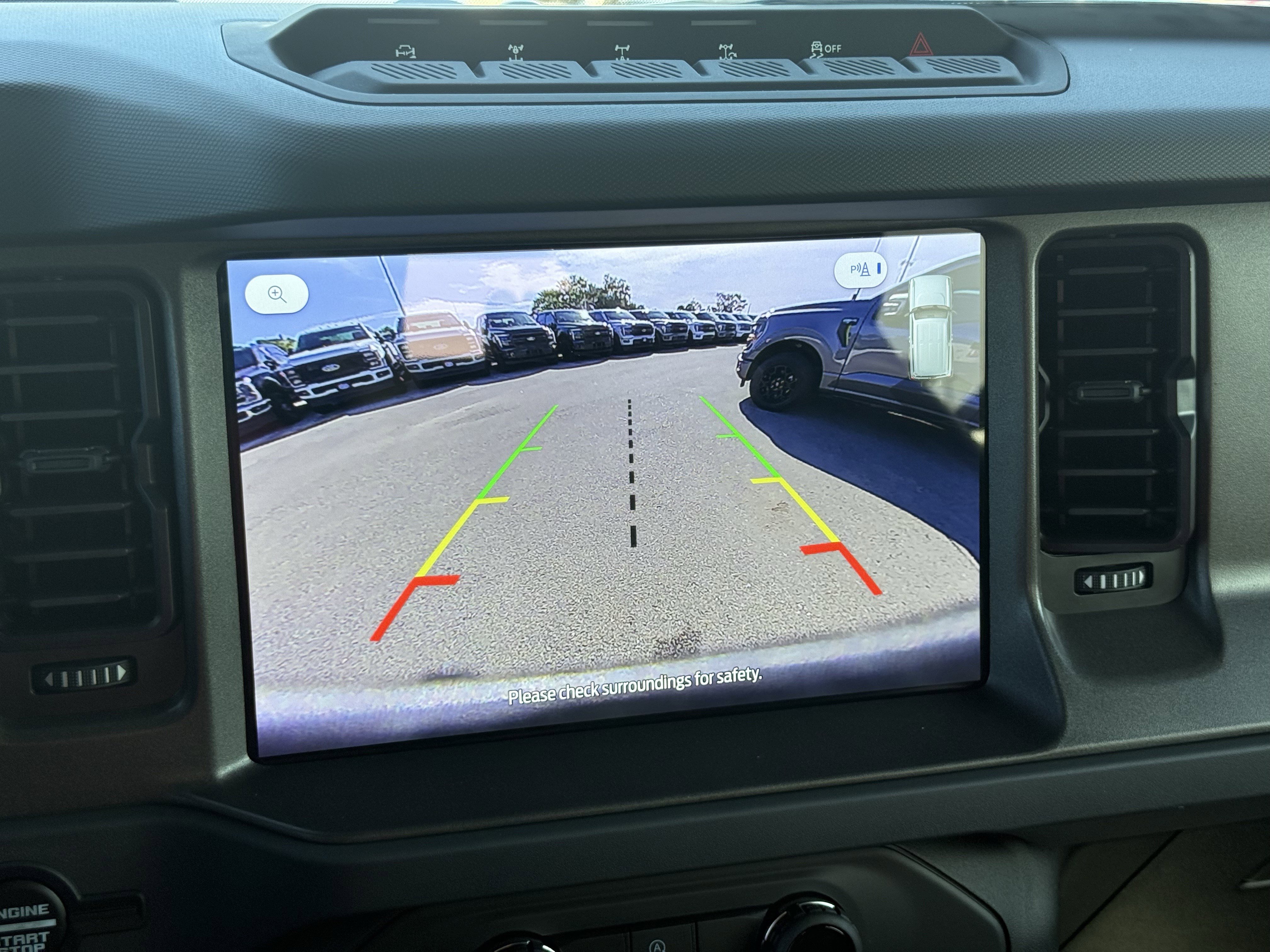 New 2025 Ford Bronco Badlands image 30