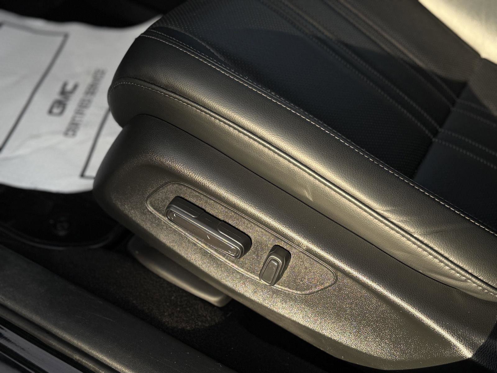 Certified 2024 Honda HR-V EX-L image 14