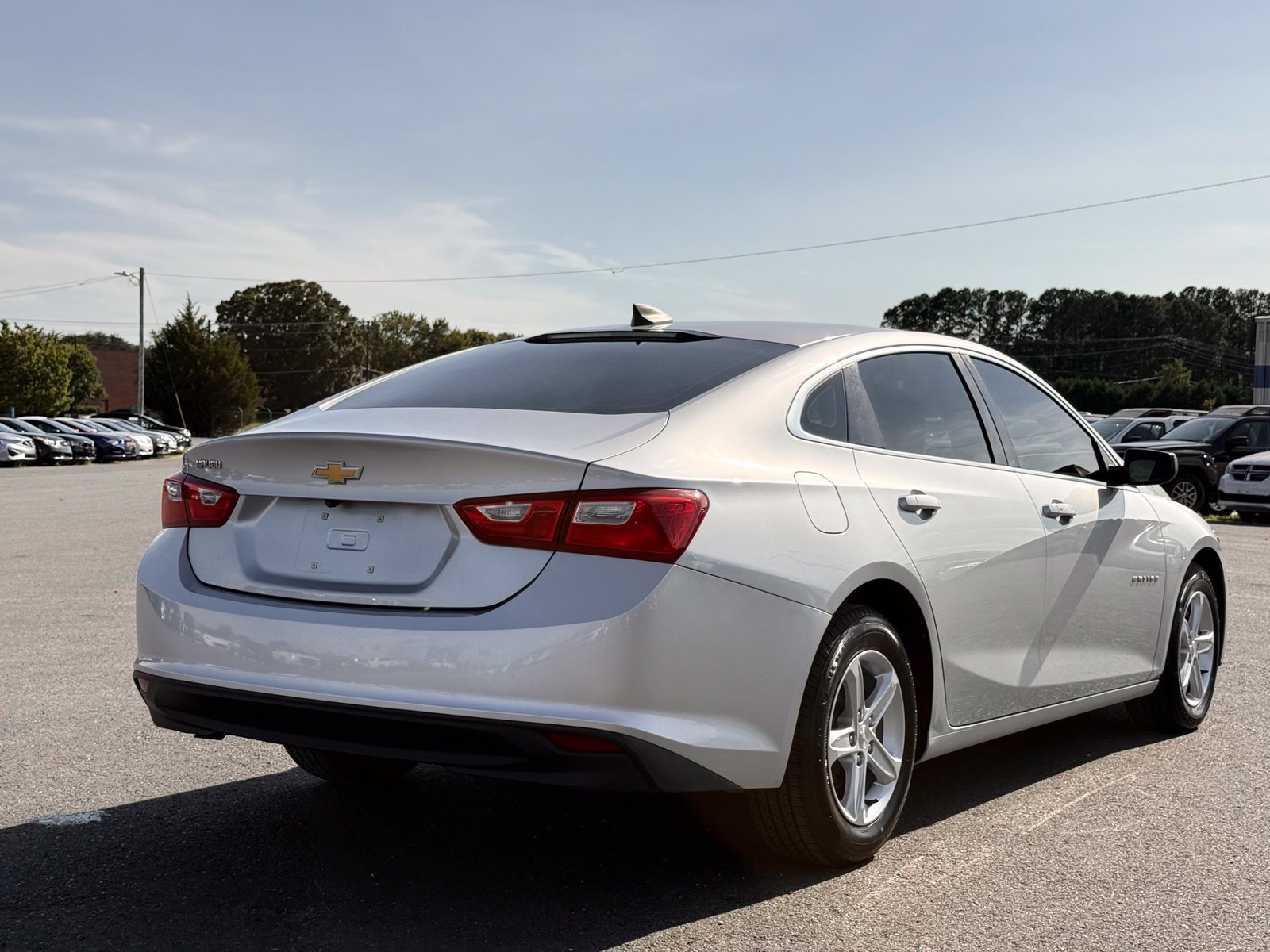 Used 2019 Chevrolet Malibu LS FWD image 9