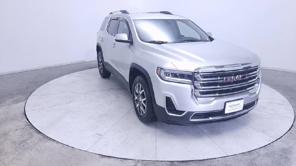 Used 2020 GMC Acadia SLE w/ Driver Convenience Package FWD image 3