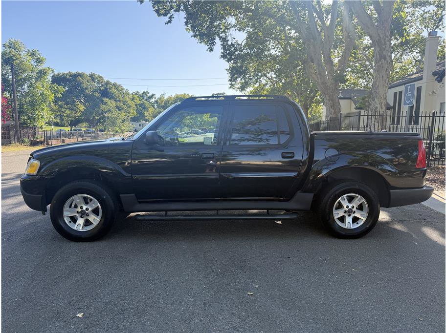 Used 2005 Ford Explorer Sport Trac XLT AWD/4WD image 4