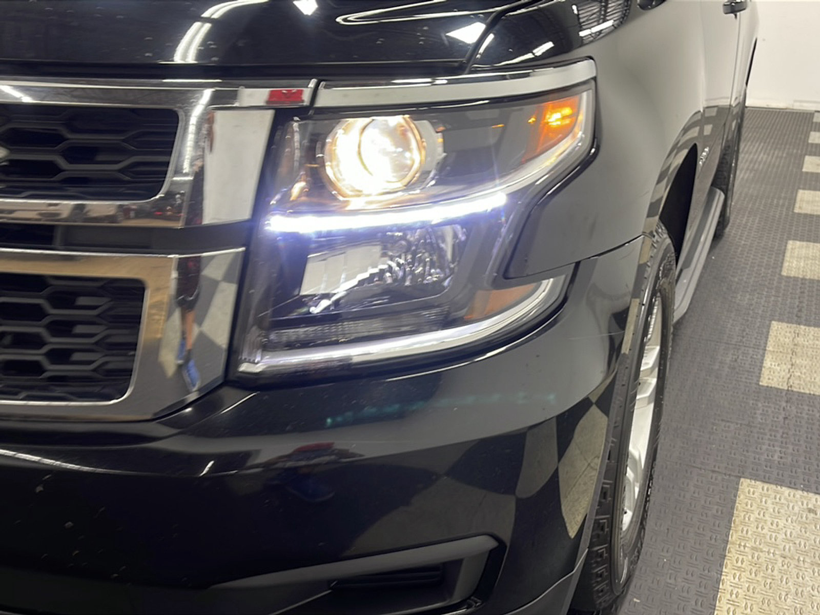Used 2020 Chevrolet Tahoe LT w/ Max Trailering Package AWD/4WD image 27