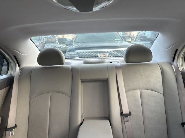 Used 2005 Mercedes-Benz E 500 4MATIC Sedan image 9