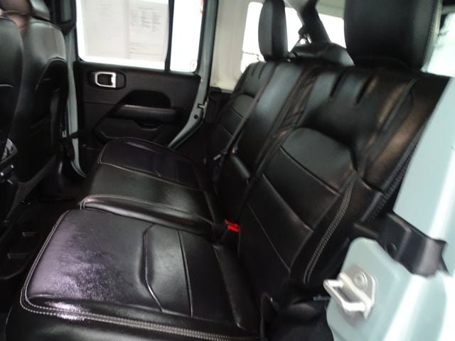Certified 2023 Jeep Wrangler Unlimited Sahara w/ Cold Weather Group AWD/4WD image 4