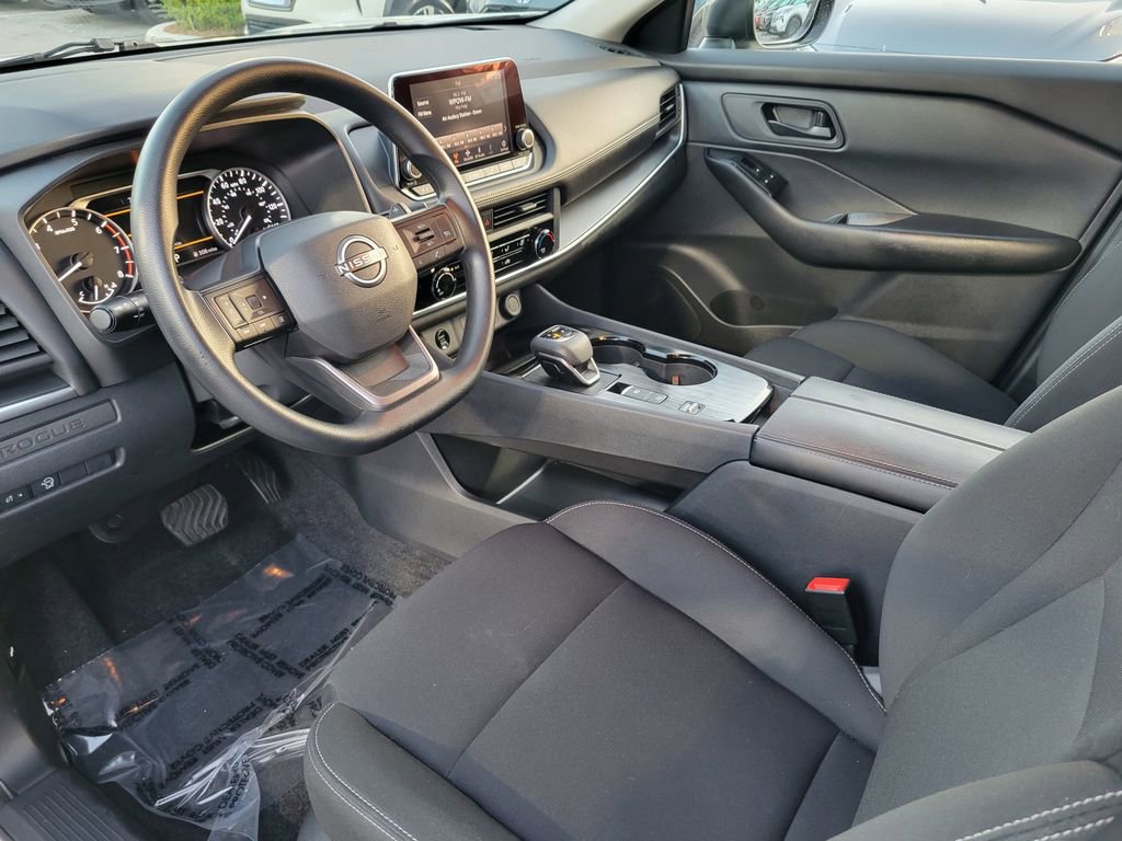 Certified 2025 Nissan Rogue S image 14