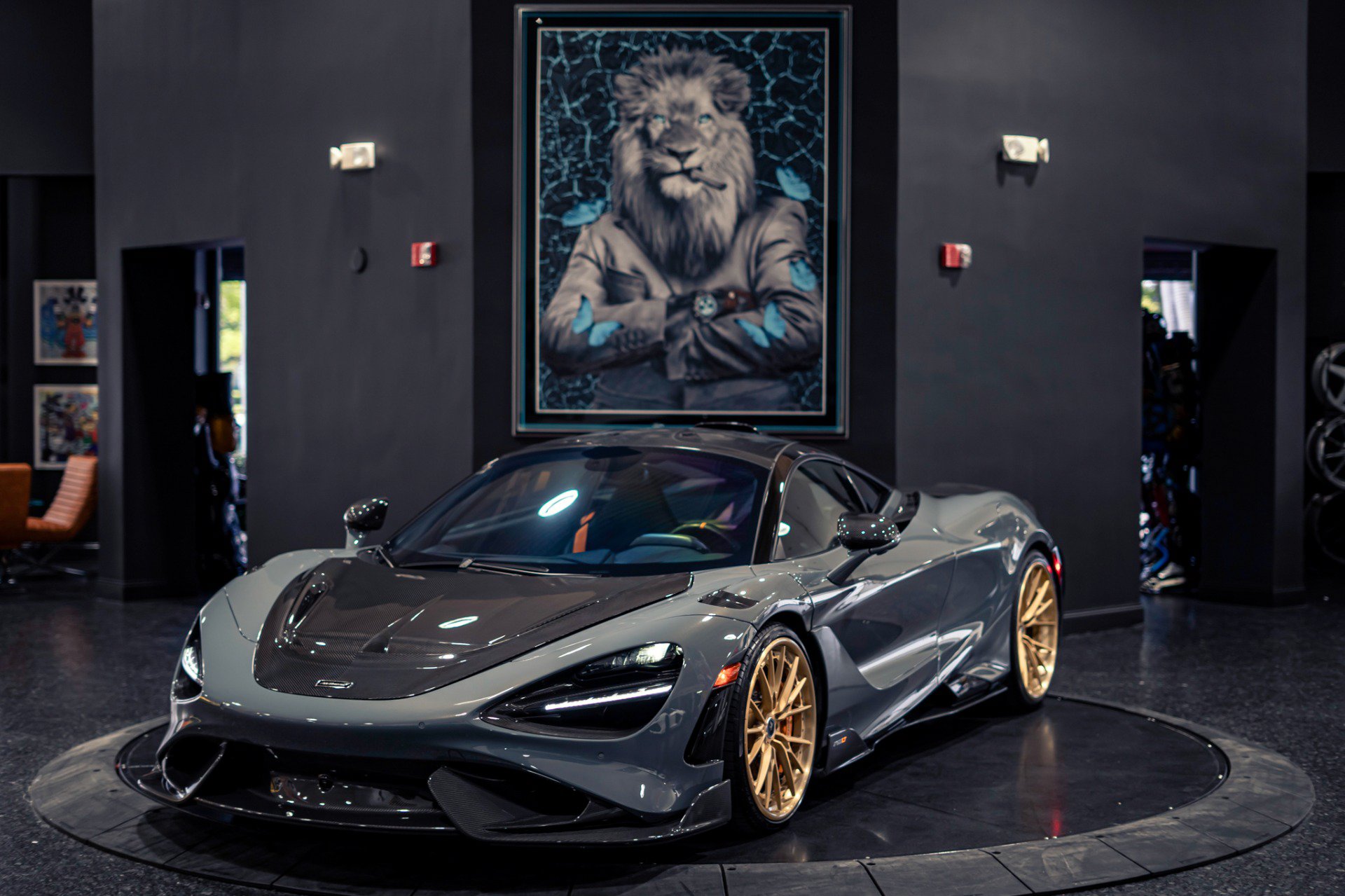 Used 2021 McLaren 765LT RWD image 7