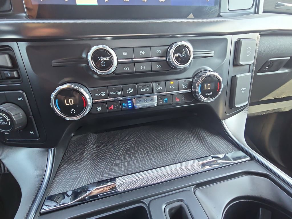 Used 2021 Ford F150 Platinum w/ Equipment Group 701A High image 23