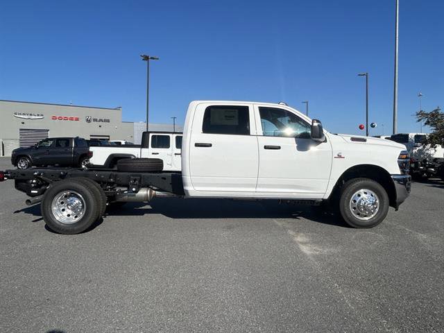 New 2026 RAM 3500 Tradesman image 6