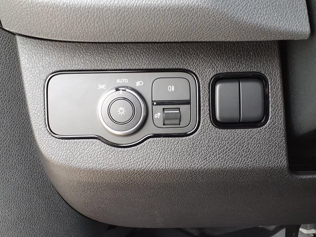 New 2026 Mercedes-Benz Sprinter 2500 image 13