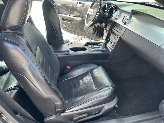 Used 2007 Ford Mustang GT RWD image 16