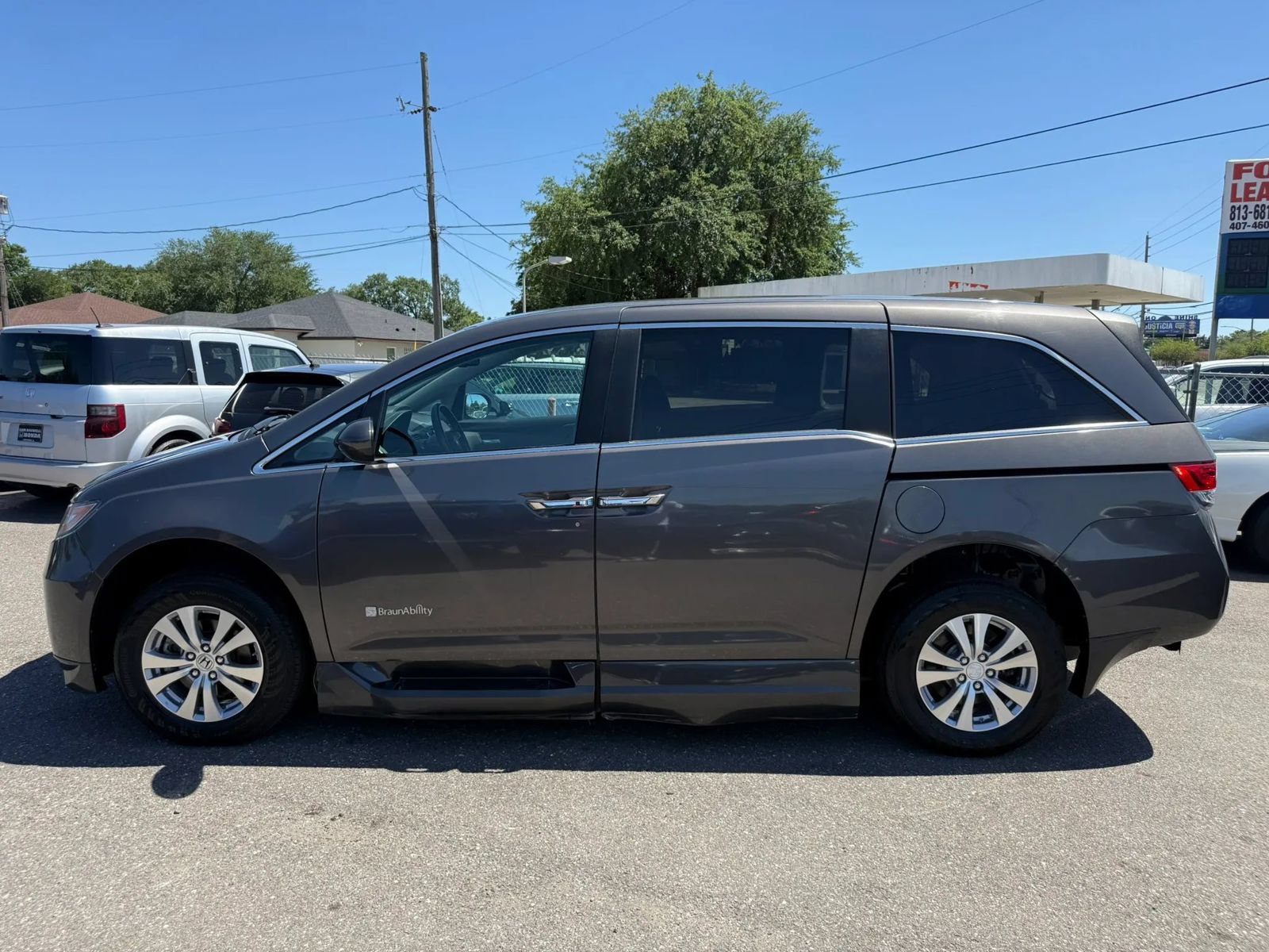 Used 2015 Honda Odyssey EX-L image 8
