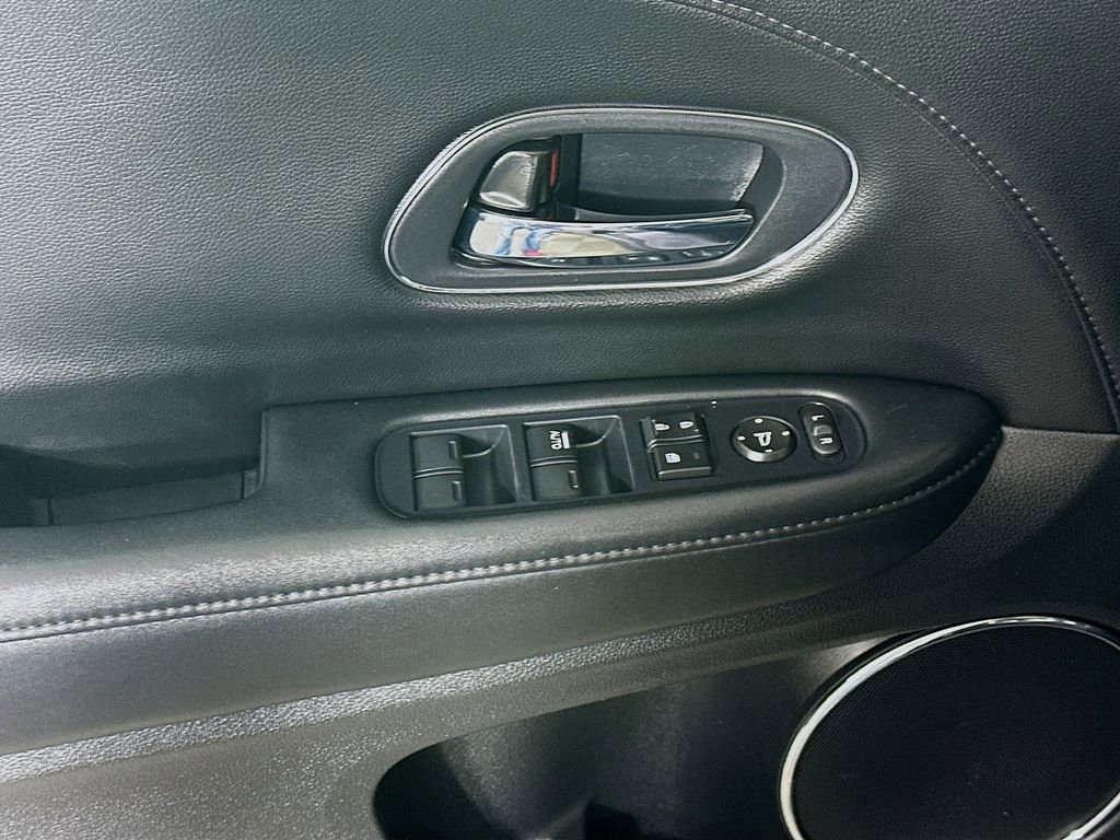 Used 2019 Honda HR-V EX-L image 24