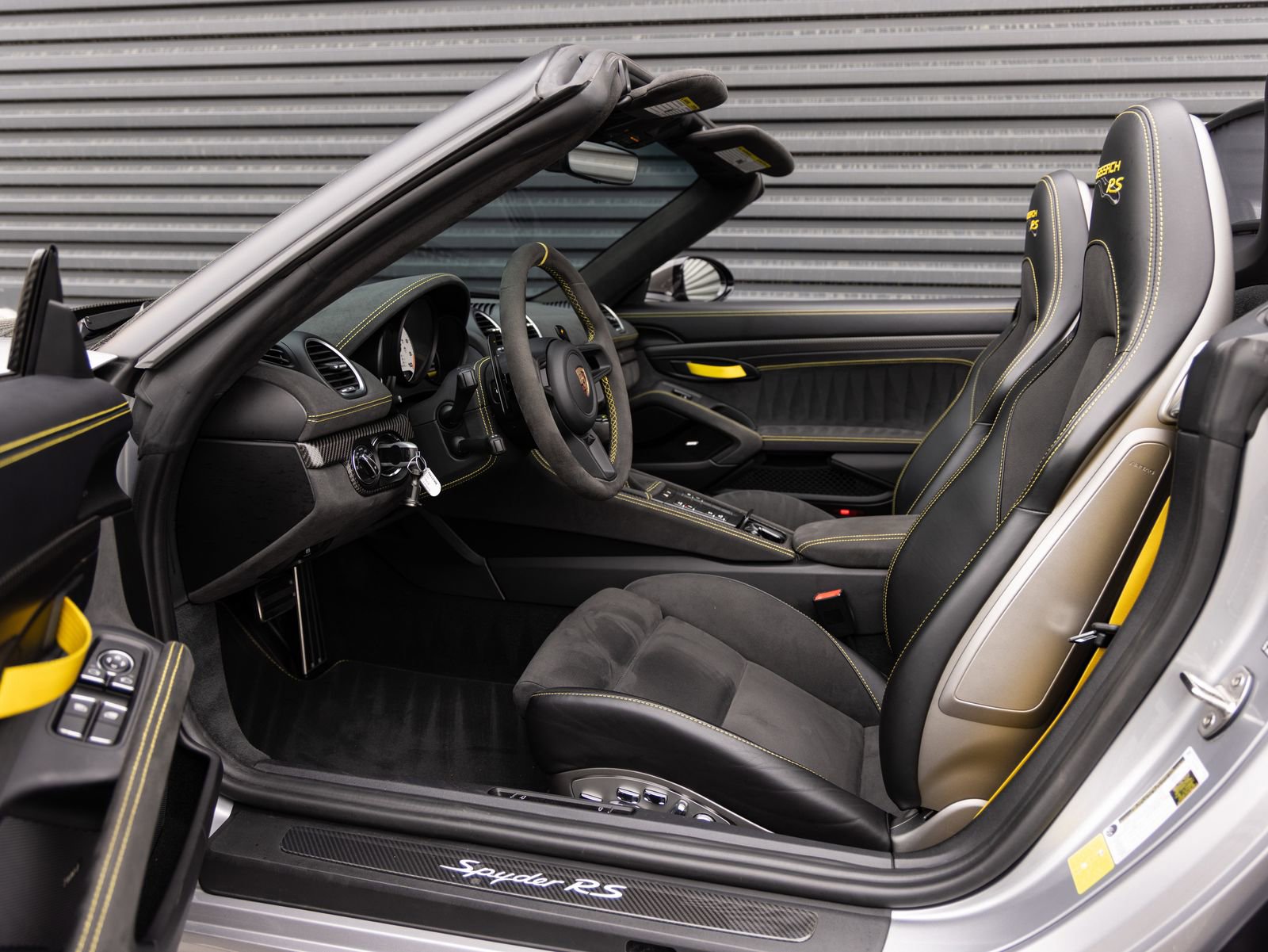 Certified 2025 Porsche 718 Boxster Spyder RS w/ Weissach Package image 24