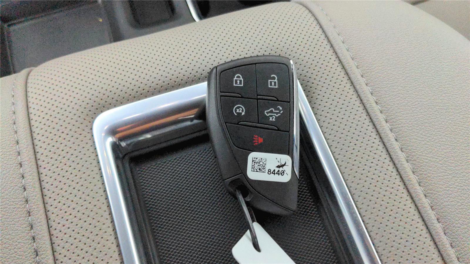 Used 2022 GMC Sierra 1500 SLT w/ SLT Convenience Package AWD/4WD image 35