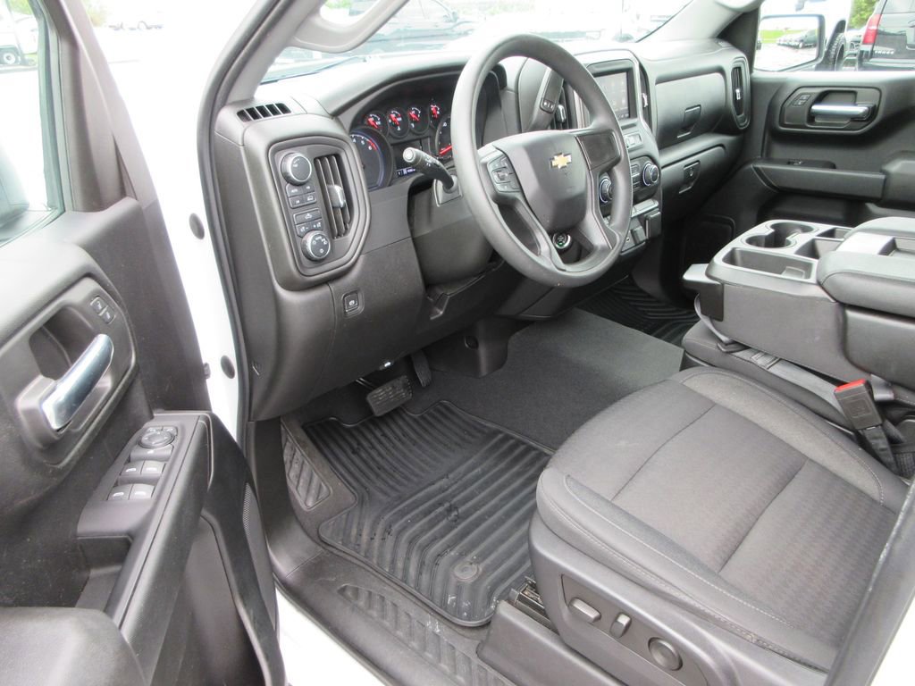 Certified 2022 Chevrolet Silverado 1500 Custom image 12