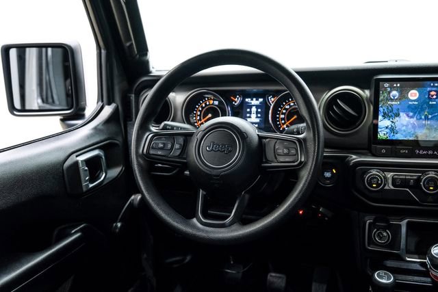 Used 2021 Jeep Gladiator Sport w/ Trailer Tow Package AWD/4WD image 45