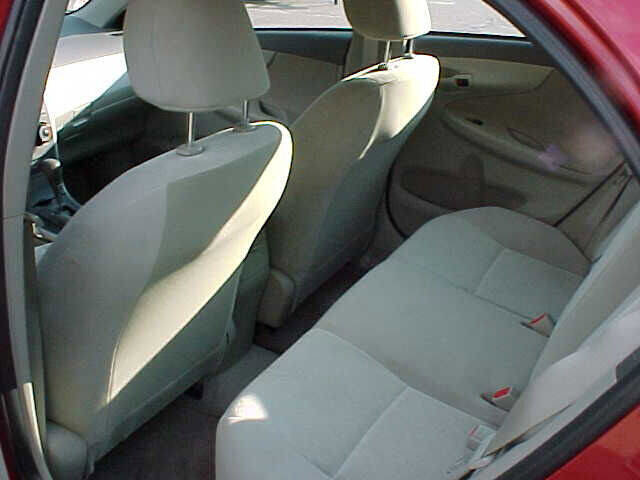 Used 2009 Toyota Corolla LE w/ All Weather Guard Pkg image 8