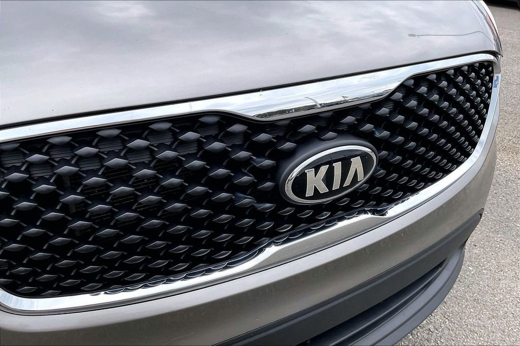 Used 2017 Kia Sorento FWD w/ LX Convenience Package image 28