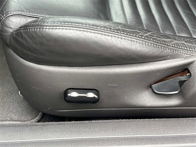 Used 2002 Ford Thunderbird image 16