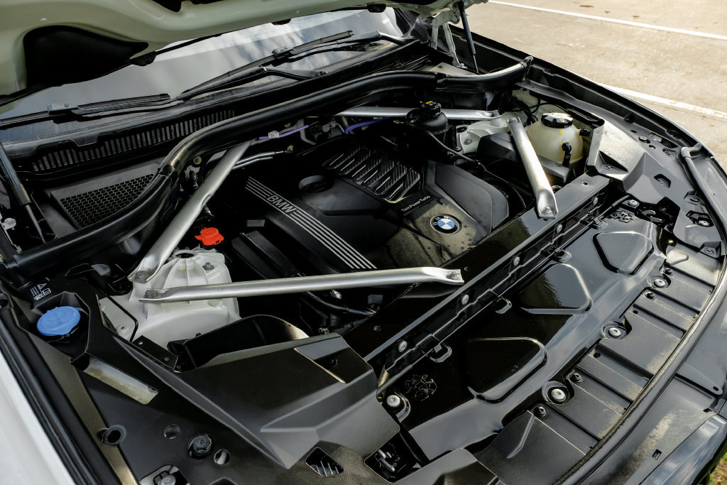 Used 2021 BMW X5 sDrive40i w/ M Sport Package RWD image 56