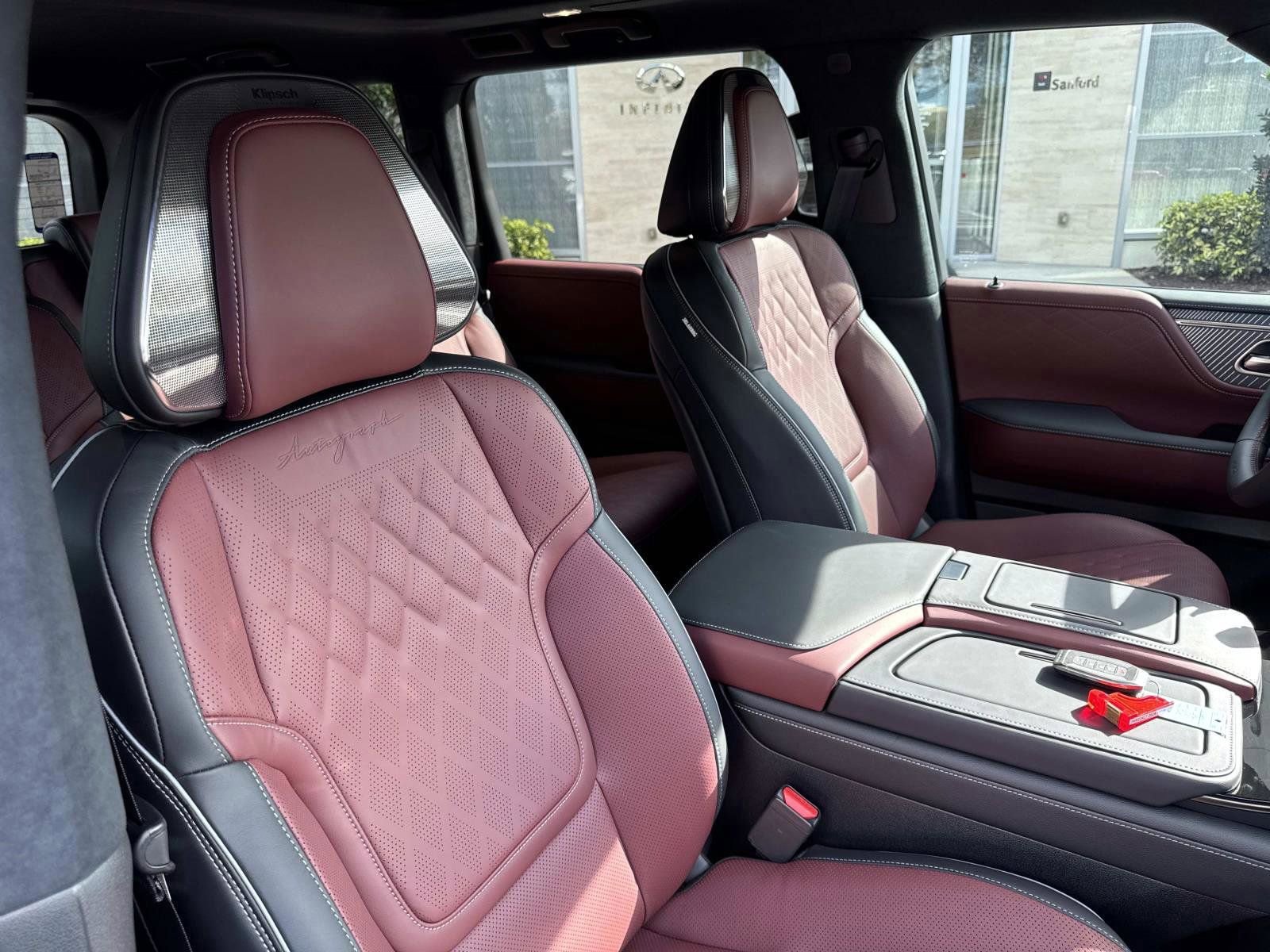 New 2026 INFINITI QX80 Autograph w/ Premium Cargo Package image 15