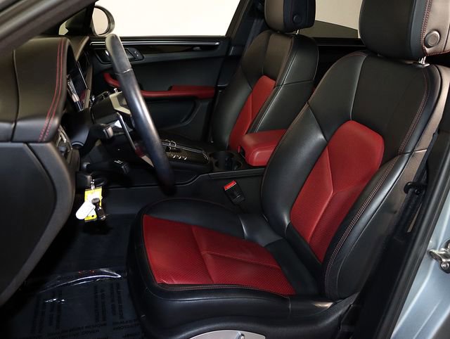 Used 2020 Porsche Macan image 4