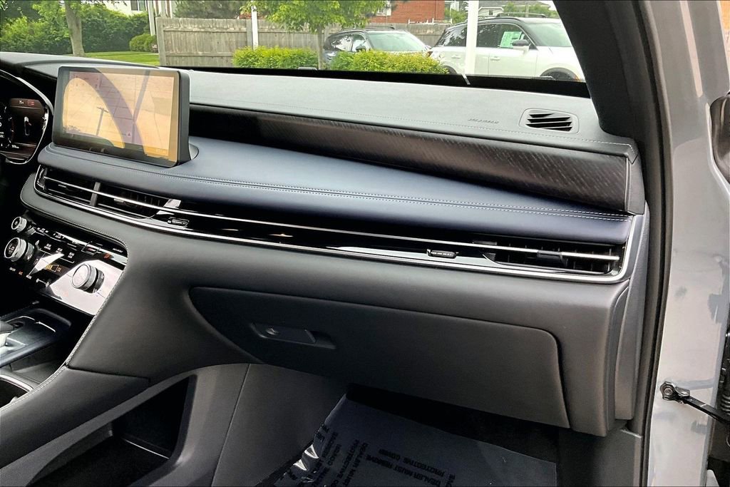 Certified 2026 INFINITI QX60 Sport w/ Dark Cargo Package AWD/4WD image 27