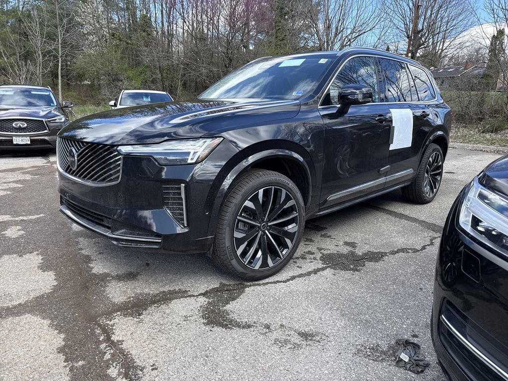 New 2026 Volvo XC90 B6 Ultra w/ Protection Package image 2