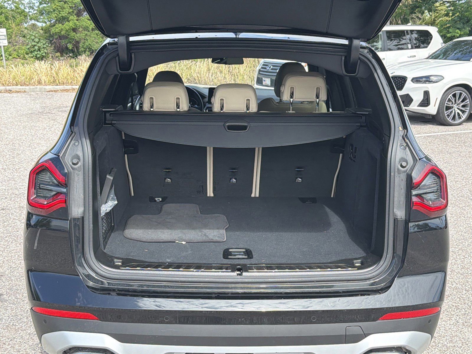 Certified 2024 BMW X3 xDrive30i w/ Premium Package w/ZPA AWD/4WD image 12