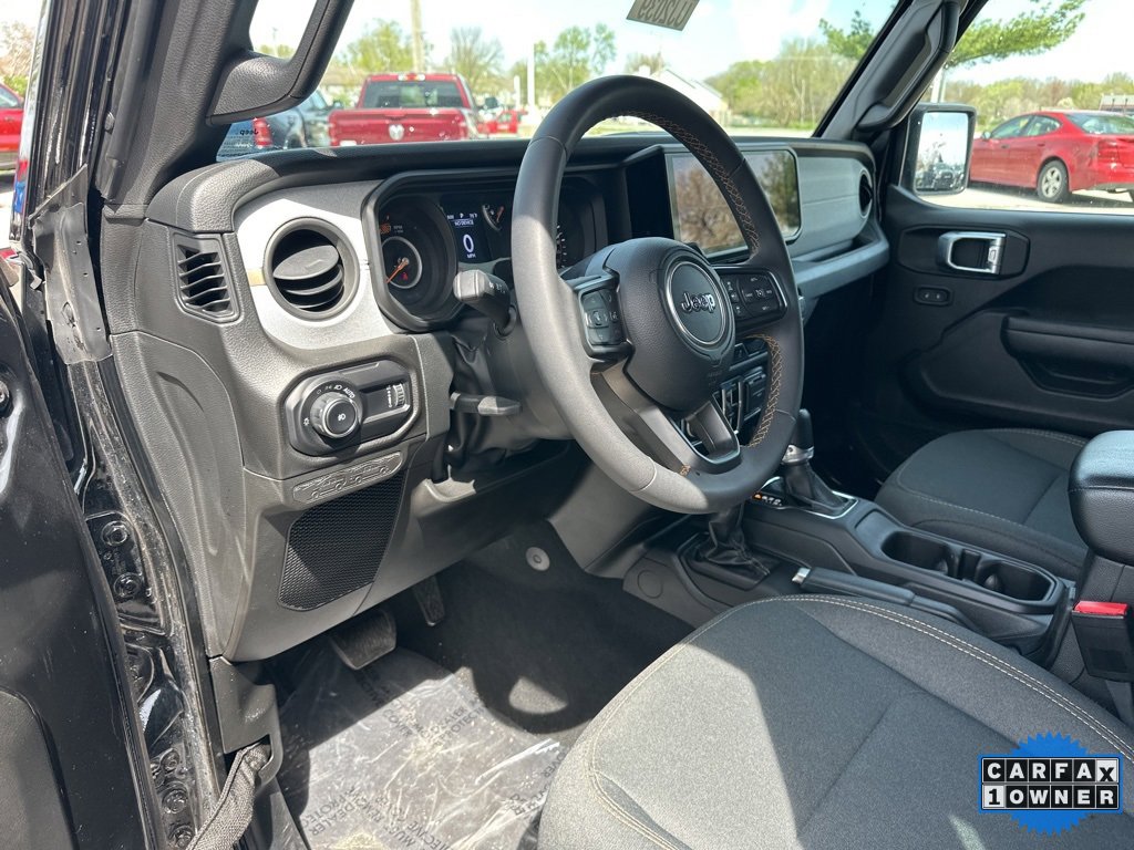 Used 2024 Jeep Wrangler Sport S image 59