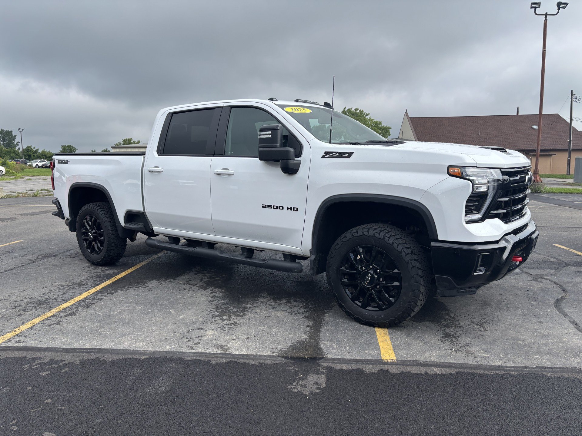 Used 2025 Chevrolet Silverado 2500 LT w/ Trail Boss Package AWD/4WD image 2