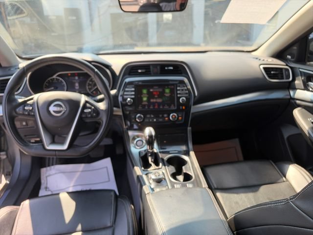 Used 2023 Nissan Maxima SL FWD image 12